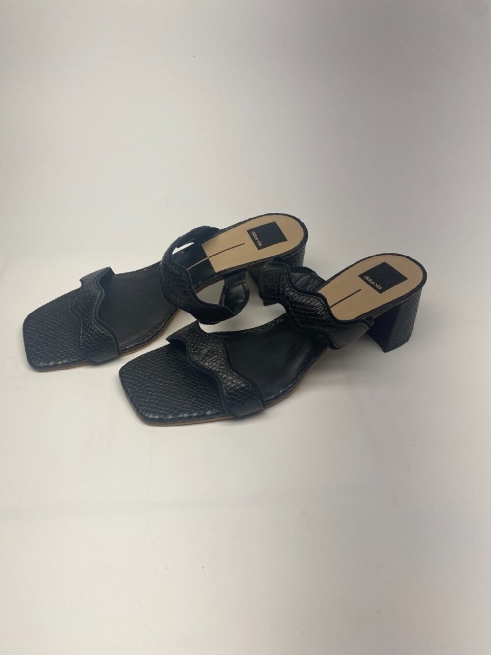 Dolce Vita womens Ilva Mid Heeled Black Scallop Sandal Sz 11